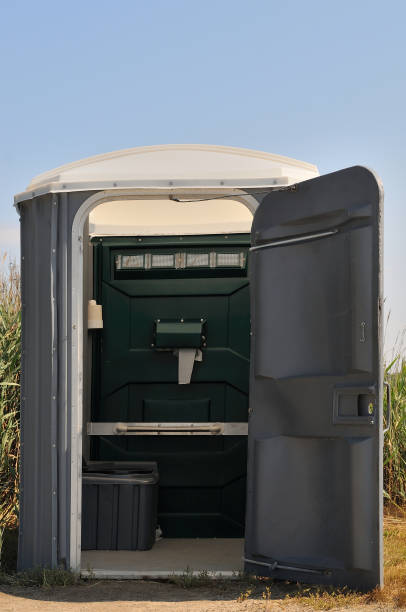 Best Best portable toilet rental  in Rockville, MN